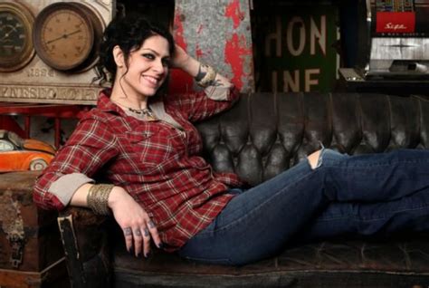 Danielle Colby From American Pickers My Sisters Tell Me I Remind Them