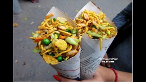 Indian Street Food Kolkata Special Ghoti Gorom Bengali Street Food