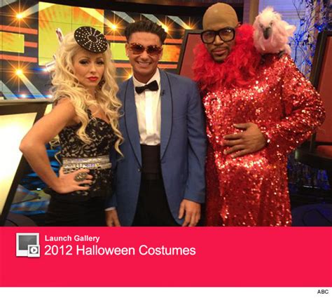 Kelly Ripa And Michael Strahan See Their Awesome Halloween Costumes