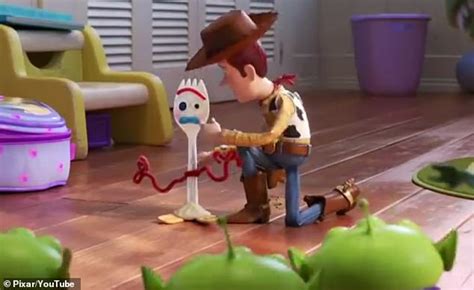 Toy Story 4 Clip Introduces New Toy Forky Voiced By Tony Hale Plus New