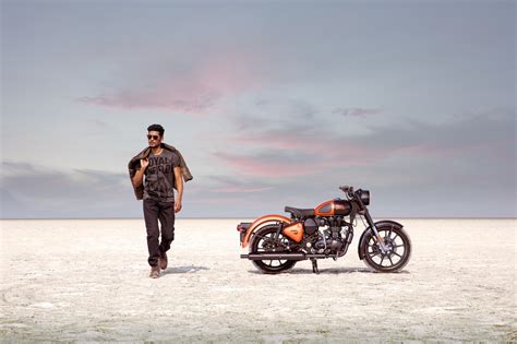 Escape to new horizons with the himalayan. Royal Enfield's Classic 350 gets two new colours: Orange ...