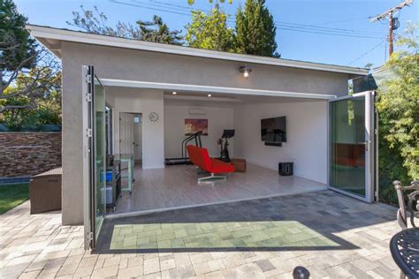 30 Must See Garage Conversions And Makeovers Garage Conversion