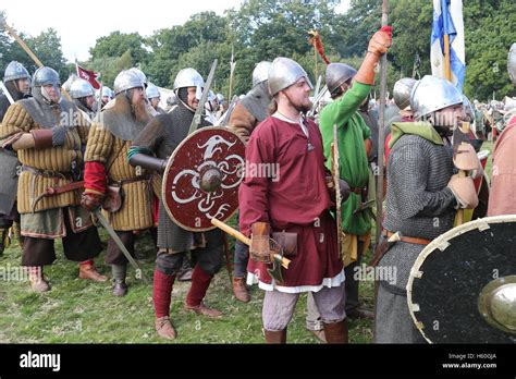 Saxons At 1066 Reenactment Stock Photo Alamy