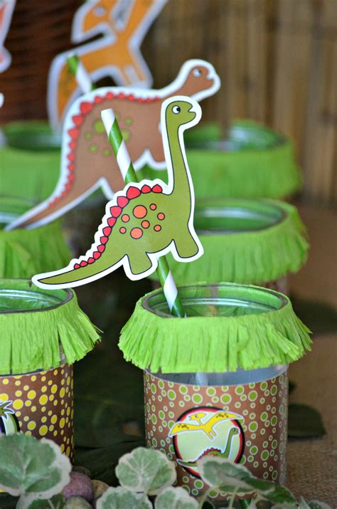 Dinosaur Birthday Party Ideas And Printables Dinosaur Party Dinosaur