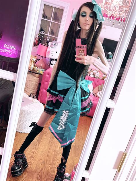 Eugenia Cooney on Twitter: "🎉 BIRTHDAY STREAM!! 🎉 come join!! 🥳💙 https