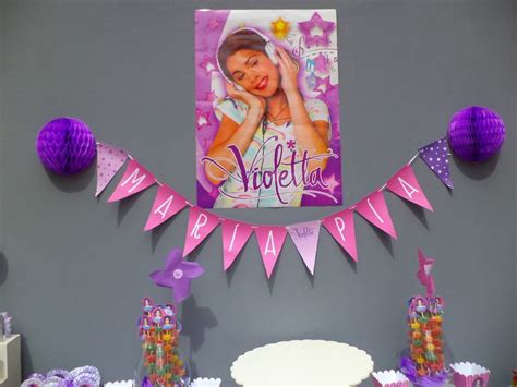 Pin De Elaisa Cabral En Candy Bar ♪♪☮♪♪ Violetta Candy Bar Decoracion