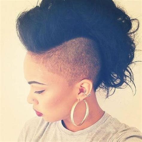 These curls look like the natural type 3b hair. 50 Mohawk Hairstyles for Black Women | StayGlam