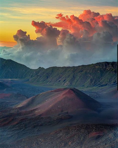 Sunrise At Haleakala Crater Maui Hawaii Babaktafreshi National