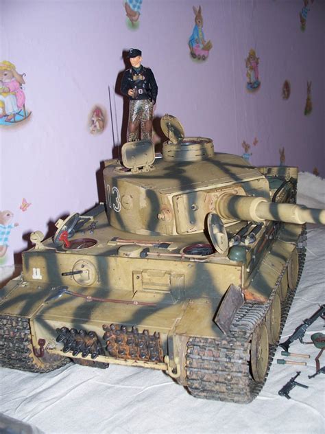 Франсуа клюзе, омар си, анн ле ни и др. 1/16TH RC Tiger tank.