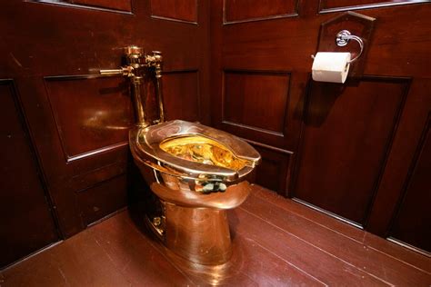 solid gold toilet worth 6 million stolen from palace in united kingdom iheart