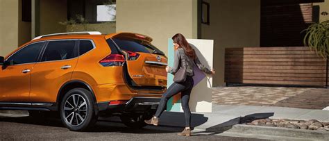 The nissan rogue sport is smaller and more. Nissan Rogue vs Rogue Sport Harrisburg PA | Faulkner Nissan