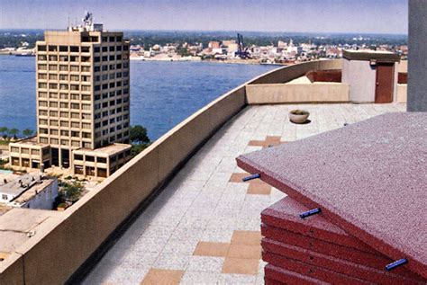 Rubber Decking Recycled Rubber Tiles And Pavers Diamond Safety Concepts