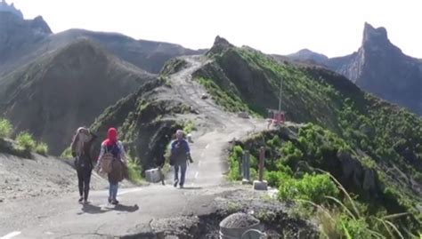Gunung klotok adalah salah satu gunung yang terdapat di dekat kaki gunung wilis. Harga Tiket Masuk Gunung Kelud Kediri Terbaru 2016