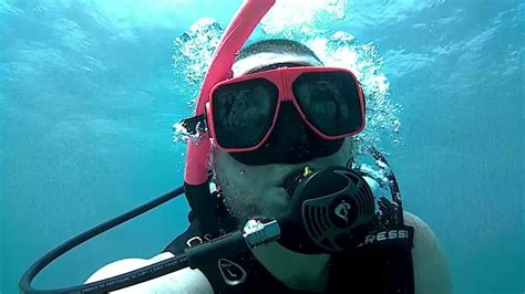 Scuba Diving Aruba Coast Dec 2019 Shallow Group Dive YouTube