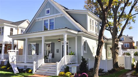 28 Of The Most Popular House Siding Colors Siding Colors For Houses