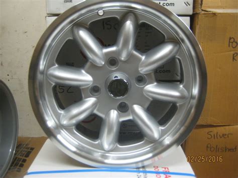 Set Of 4 Mgb 15 X 6j Plain Silver Alloy Wheels Racing Competition