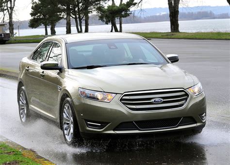 2012 Ford Taurus Review Specs Pictures Price And Mpg