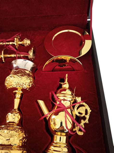 Complete Holy Communion Travel Set English Gospel – eChurchSupplies.com