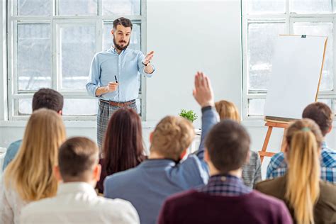 The international coaching federation updated the core competencies in 2020 and 2021. Coaching educativo para profesores y padres - Martínez y ...