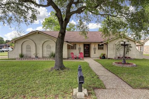 Maybe you would like to learn more about one of these? 12426 A Bar Dr, Santa Fe, TX 77510 - HAR.com | Santa fe ...