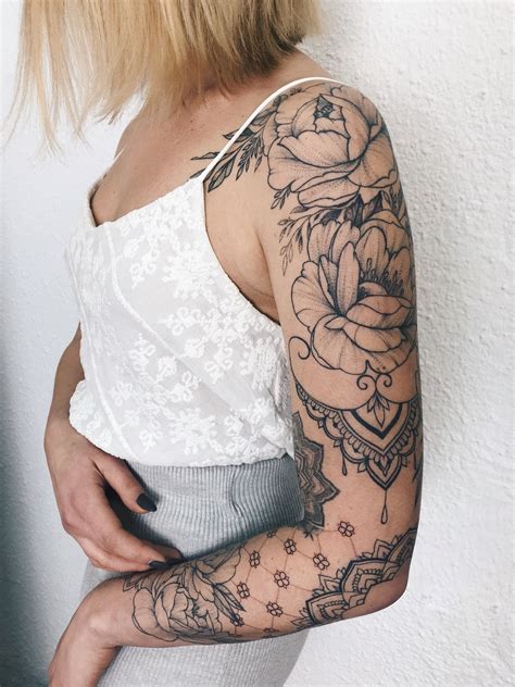 Alana Floral Tattoo Sleeve Best Sleeve Tattoos Sleeve Tattoos For