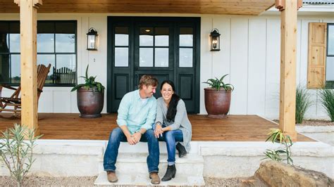 Im Sorry Chip And Joanna Gaines Lied To You — Town And Country