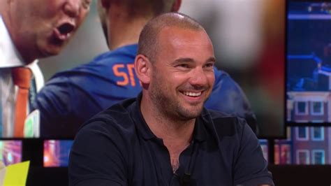 Select from premium wesley sneijder of the highest quality. Wesley Sneijder trakteert kijkers op treffende Van Gaal ...