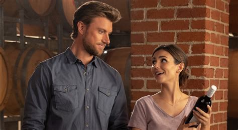 Sexlifes Adam Demos Stars In Netflix Rom Com ‘a Perfect Match With Victoria Justice Watch