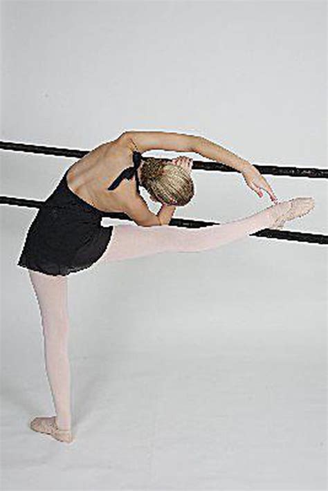 Ballet Barre Stretches Here Are The Best Stretches To Stay Limber