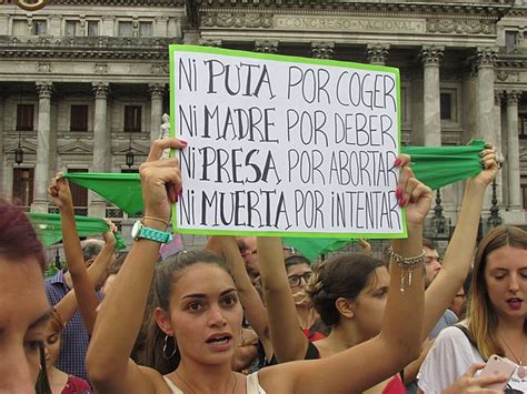 Senado rechazó proyecto de legalización. Argentina's fight to legalise abortion is far from over ...