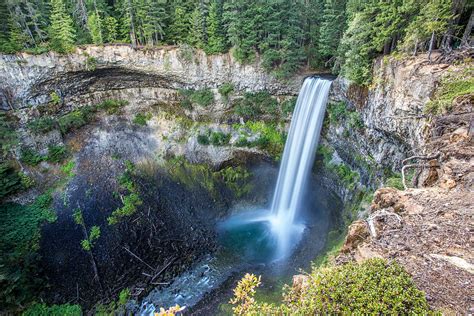Brandywine Falls In Whistler British Columbia Photograph By Pierre