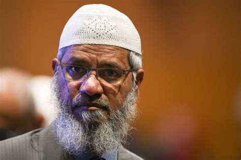 indian fugitive preacher zakir naik in qatar to give talks during world cup reports easterneye