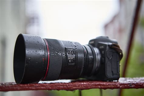 Review Canon 85mm F14 L Is Usm Works Well With Eye Autofocus