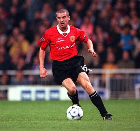 He is the joint most successful irish footballer of all time, having won 19 major trophies. Roy Keane of Man Utd in 2000.