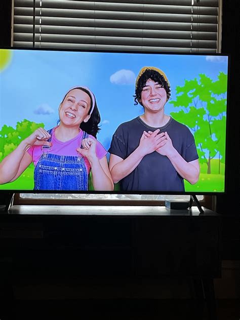 Elyse Myers on the new Ms. Rachel : r/tiktokgossip