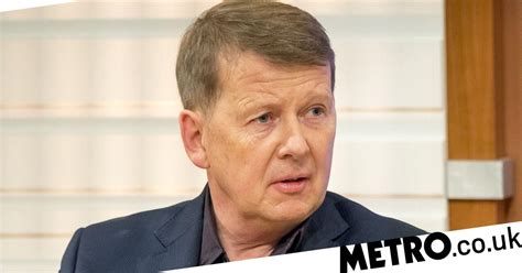 The classic fm presenter has now addressed what. Presenter Bill Turnbull nearly quit cancer treatment: 'I ...