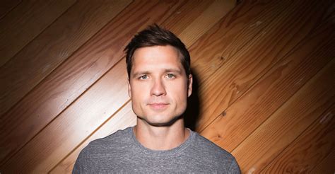 The Story Behind The Song Walker Hayes You Broke Up With Me