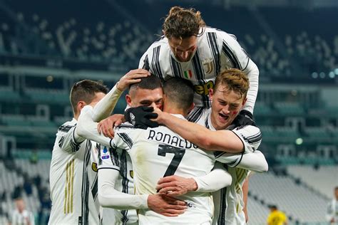 Match Psg Juventus 2022 - Maglie Juve 2022, svelate prima e terza divisa (FOTO) | SuperNews