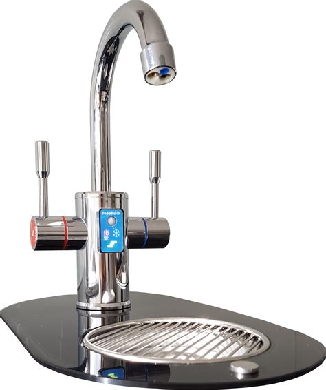 It detects motion perfectly but won't keep the light on for any amount of time. Supakwik