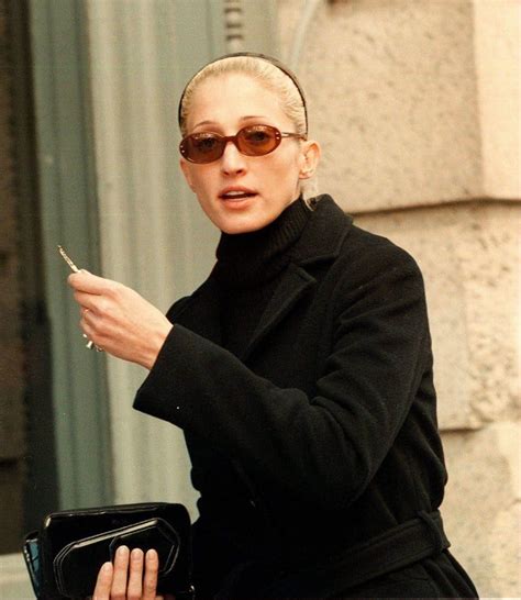 90s fashion icon —remembering carolyn bessette kennedy