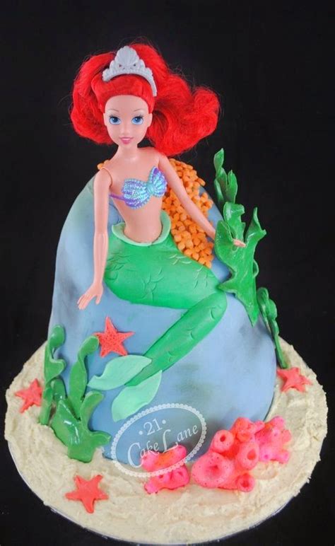 Covering and decorating of a little mermaid themed cake. Top Party Ideas For Kids: 10 Little Mermaid Princess Party ...