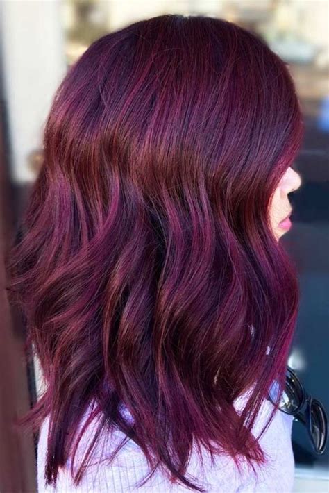 Dark burgundy hair is a great look for those who want their inner goth princess to accept. couleurs de cheveux Tendance 2018 | Dark burgundy hair ...