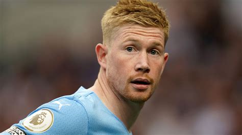 Kevin De Bruyne Man City Midfielder One Of Four Players Set To Return