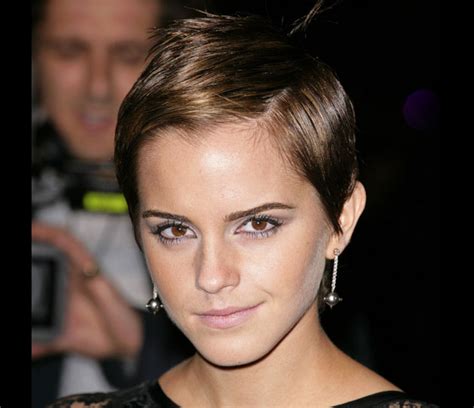 Emma Watsons Fabulous New Pixie Cut Strayhair