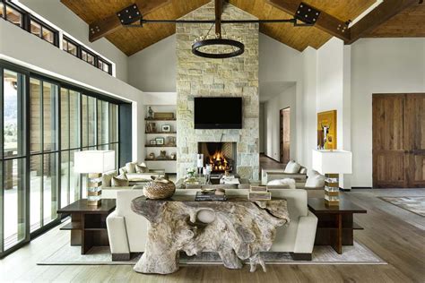 This Fabulous Mountain Modern Home Is Owned By Designer Julie Roitman Of Studio Xo Sited In The