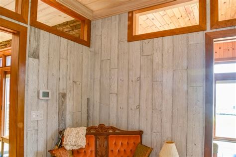Amazing Knotty Pine Wood 4 Wall Paneling Design Ideas