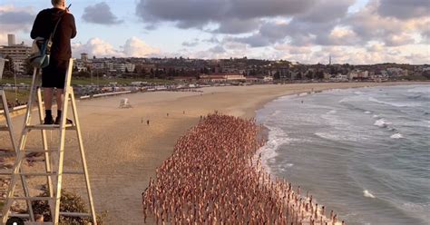 2 500 Australians Strip Naked For A Photoshoot To Raise Awareness About