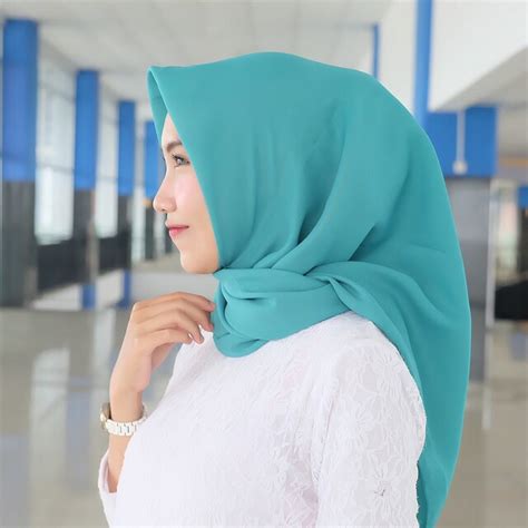 Bella square warna part 1 hijab jilbab segiempat sumber : Jilbab Bella Square, Kerudung Laudya Square, Hasna Square