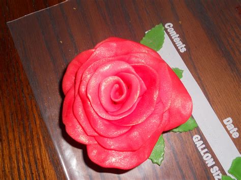 My First Fondantgumpaste Rose