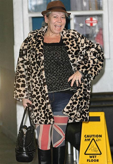 Tina Malone Cries As She Fits In To Size Six Dress Following Dramatic